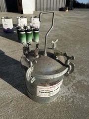 Well Made High Efficiency 2.25 Gallon Paint Casting Pressure Tank Pot BLN