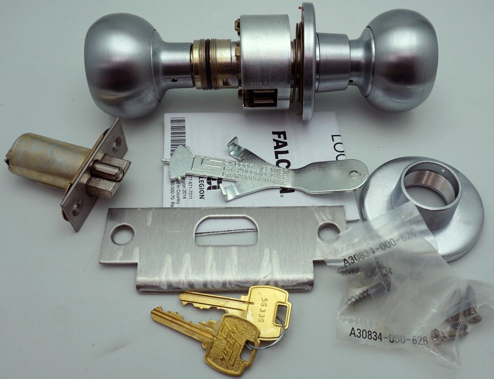 Falcon X521PD-TG-626 Office Entry Door Lock Stainless Steel Satin Chrome Finish