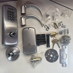 SCHLAGE ELECTRONICS CO200C40 KP Spa 626 PD Rh Electronic Keyless Lock FOR PARTS