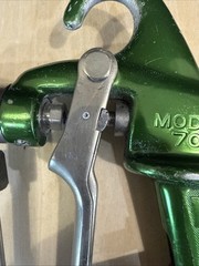 Binks Model 700 Airless Paint Spray Gun