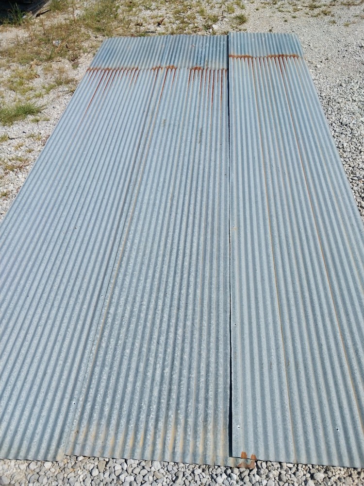 (30 sq.ft.) 5 pcs 3′ x 2′ RECLAIMED CORRUGATED BARN ROOFING TIN min to clear
