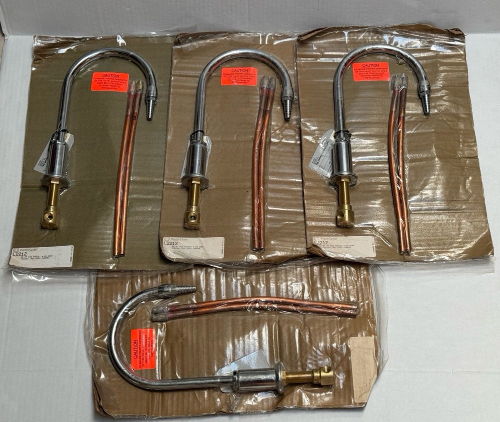 Lot of 4 Water Saver Laboratory Mixing Water Faucets L2212