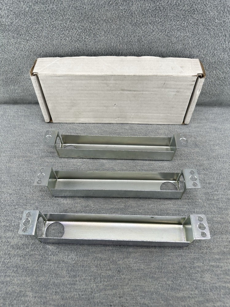 ABH PT1000 US28 – Pack Of 3 Frame Satin Aluminum SO#0330572