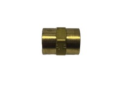 (9) NEW OLD STOCK Parker 1/8” x 1/8” Dryseal Brass Pipe Coupling Fitting 207P-2