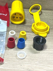 Legrand 14W48 And 15W48 Locking Watertight Connectors 20A 250V 5 Of Each