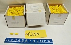 Twist off Wire Fastener Nuts Approx. 1600 Assorted, Various colors and sizes