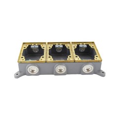 HUBBELL SYSTEMS B4314 CAST IRON 3-GANG SHALLOW FLOOR BOX WITH BRASS COLLAR