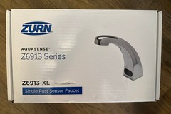 Zurn AquaSense Touchless Sensor Faucet 0.5 GPM, 6 VDC Plug-In Power Z6913-XL-ACA