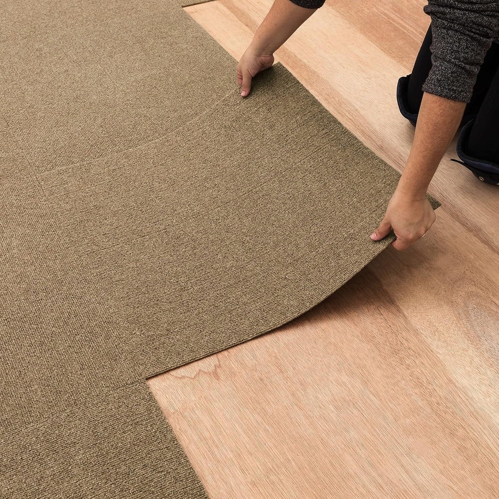 24“ x 24” Indoor/Outdoor 0.25″ Pile Height, Peel and Stick Carpet Tile, Tan