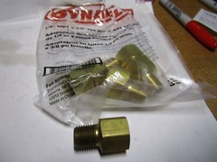 1/4″ Male NPT x 3/8″ Female NPT Brass Straight Adapter QTY 6