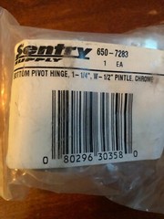 Sentry Supply 650-7283 Post Mounted Gravity Pivot Hinge, 1-1/4in, Zamak, Chrome,