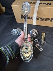 KWIKSET Deadbolt Keyed One Side(Exterior ) GREAT SHAPE. INCLUDES KEY…