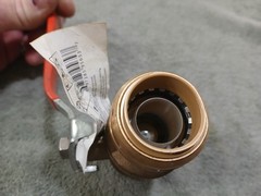 SHARKBITE 1″ Ball-Valve ON-OFF RATED 200 Psi Brass PushOn Fitment No Glue Needed