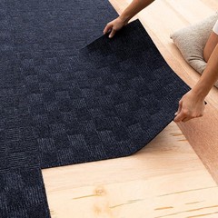 24″ x 24″ Indoor/Outdoor 0.25″ Pile Height, Peel and Stick Carpet Tile, Blue
