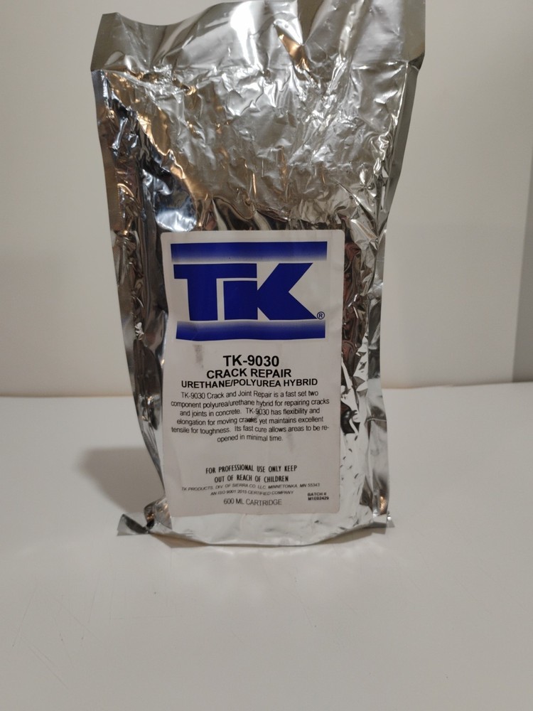 TK-9030 Fast Set Polyurea Urethane Hybrid Crack & Joint Filler Concrete
