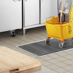Regency 24″ x 36″ 14-Gauge Stainless Steel Floor Trough with Grate & Basket
