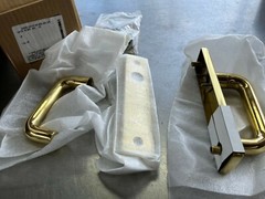 L0172-03-605 SCHLAGE Gold Classroom DOOR HANDLES Double Dummy L017203605