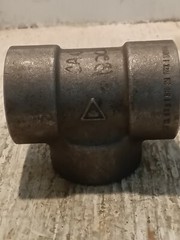 1-1/2″X1″X1-1/2″ 3M Socket Wel Tee Forged Steel A/SA105N Pipe Fitting – (WP18)