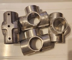 (LOT OF 4)SHORTSide Outlet Cross 1-1/2” Hollaender Speed-Rail 13E-8