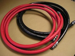 BINKS ,CONTITECH 10′ LOW PRESSURE HVLP 3/8″ PAINT/ 5/16″ LINE HOSE W/ SWIVEL