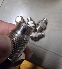 6x Bulkhead Union 3/8″ x 3/8″ Tube OD Push to Connect Tube Fittings