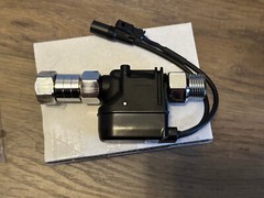 Zurn AquaSense Touchless Sensor Faucet 0.5 GPM, 6 VDC Plug-In Power Z6913-XL-ACA