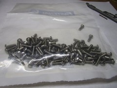 #6-32 x 7/16″ L 5/64″ Hex 18-8 Stainless Button Head Socket Cap Screw QTY 100