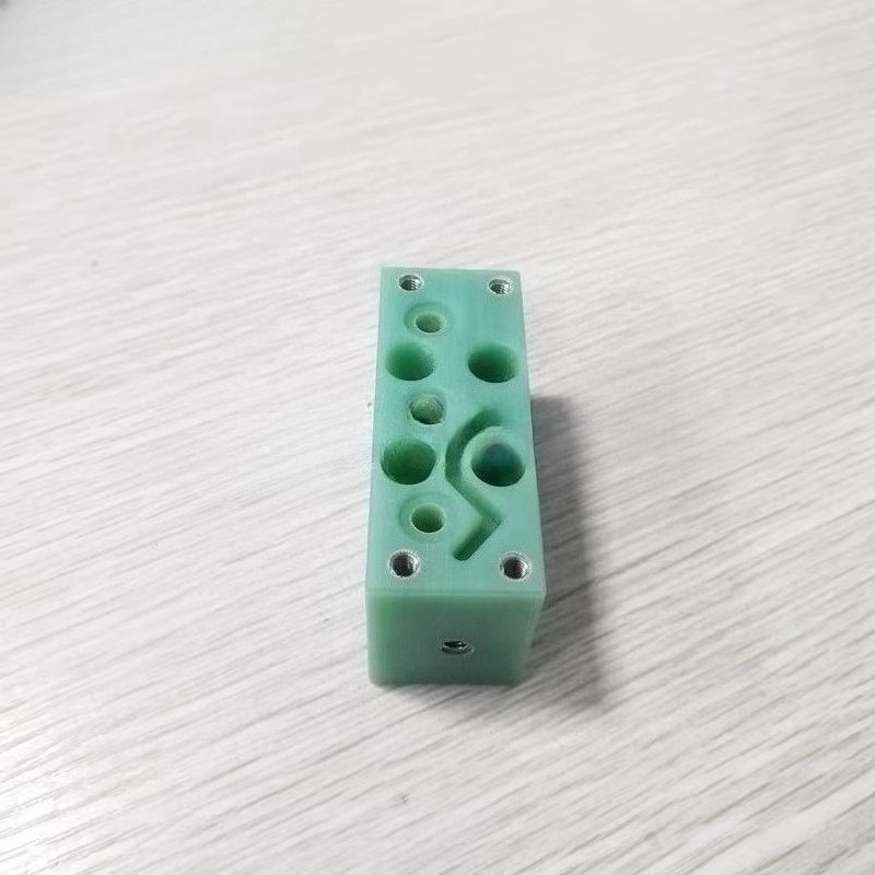 1Pcs New For Insulation board A290-8110-X600 mounting base F305-2 70*27*35