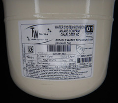 A.O. Smith TW-5-1 Series Expansion Tank, 2.1 gal, 150 psi, 7.9″ Dia x 11″ H
