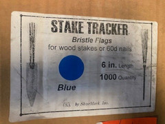 STAKE TRACKER BRISTLE FLAGS 6″, 1,000 COUNT, BLUE