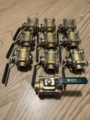 Ten 3/4ins Sweat Ball Value 600psi