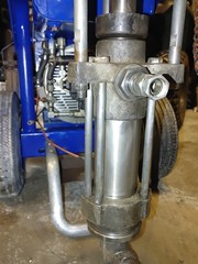 GRACO GH733 Airless Sprayer with Dura-Flo 2400 pump, untested see description
