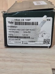 YALE Door Knob Sets PRIVACY Cambridge Oil Rubbed Bronze D3206K01