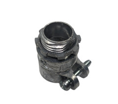 Pack of 24 – Bridgeport 407-DC2 1/2″ Long Thread Flex Squeeze Connector