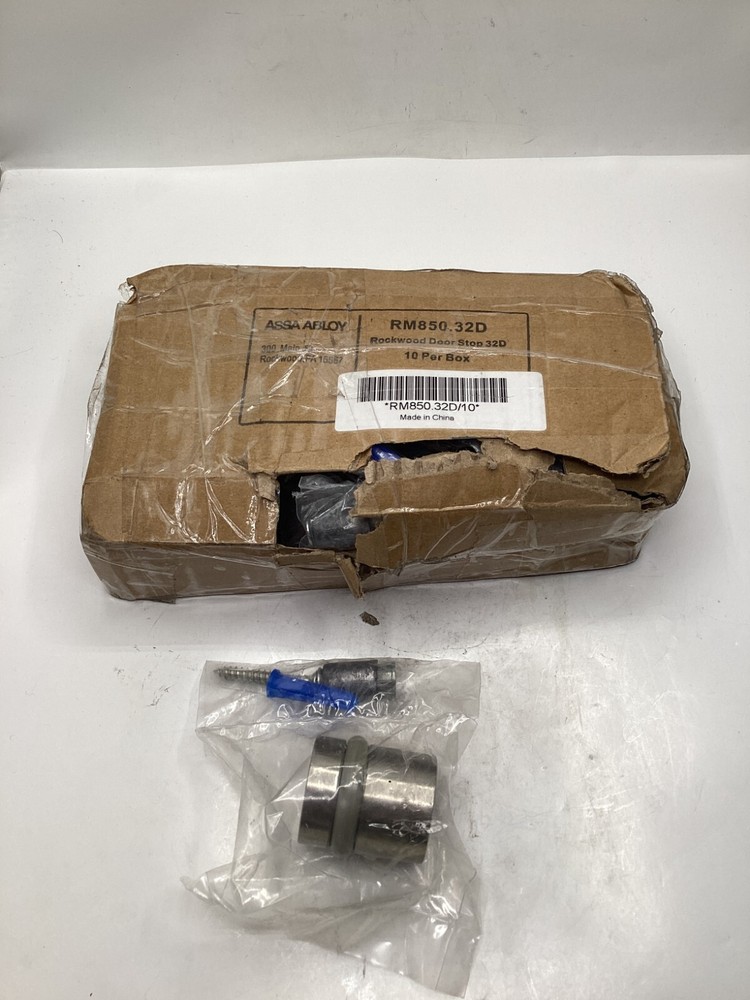 Box of 10 Rockwood RM850.32D Door Stops Floor Mounted Flat Top Silver