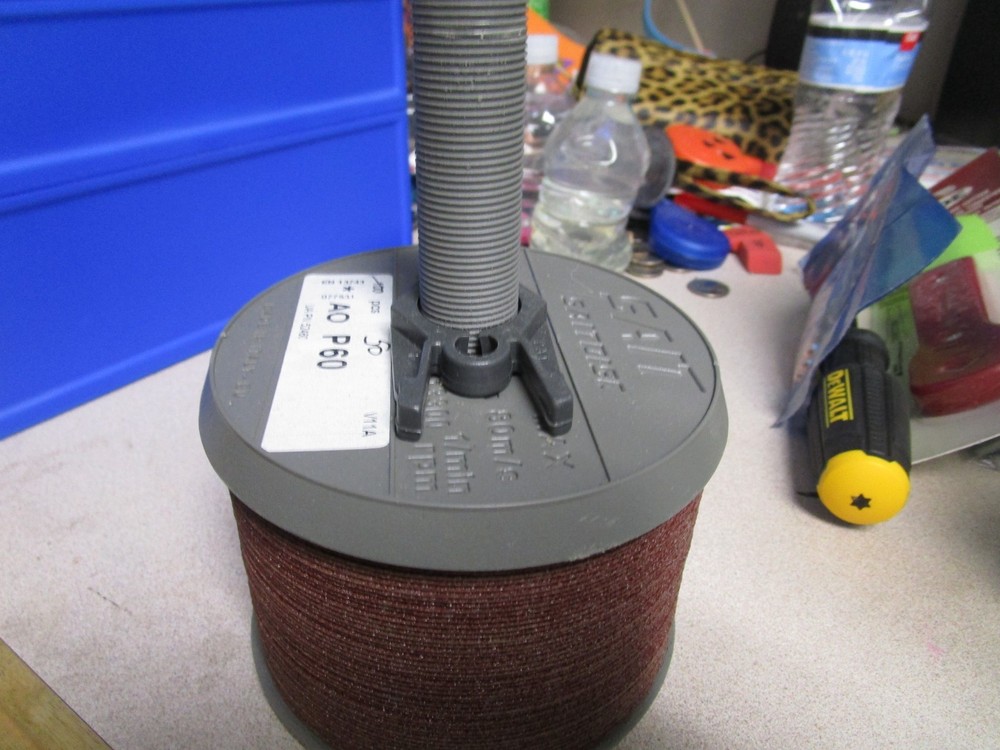 SAIT 52460 AO Aluminum Oxide Economical Fiber Disc 4-1/2″ x 7/8″ 60 Grit QTY 50