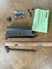 SENTINEL #S-54 DOOR CLOSER SURFACE-MOUNTED NON-HANDED ADJUSTABLE NIB