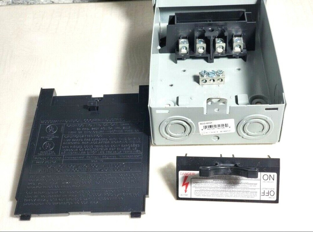 Cooper Bussmann B222-60NF 60 Amp Non-Fusible Pullout Switch Lot of 5