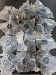 Lot of 12 SteelTek 675-804HC 3/4 galvanized four socket structural cross fitting