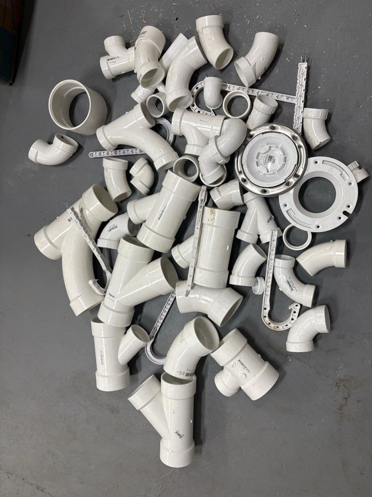 Lot Of PVC Schedule 40 Plumbing Drain Fittings Misc Sizes