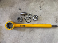 Mayco or Schwing piston rod assembly w/ bearing and o-rings