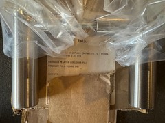 New Rockwood RM3301 BTB MegaTek 60″ Straight Door Pull Set Satin Stainless Steel