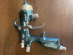 Binks Trophy Pressure Feed HVLP Spray Gun with 1.4mm 32h HVLP Nozzle