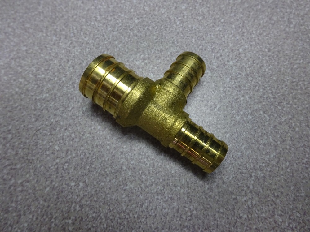 Apollo Pex Pipe Tee Fitting Brass 3/4″ x 1/2″ x 1/2″ 248-980, Lead Free