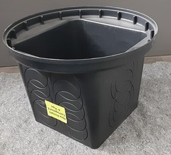 Polylok 20″ Distribution & Valve Catch Basin with Flat Cover 3017-20