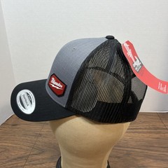 Milwaukee 505G Milwaukee Tool GRIDIRON Snapback Trucker Hat – Gray and Black NWT