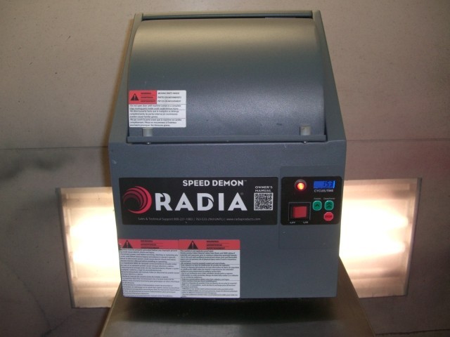 Radia 01015Pb Paint Mixer, 20 1/2″ H, 110V Speed Demon
