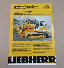 Brochure Liebherr PR 722 Litronic Bulldozer Technical Description 1990