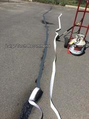 EWT Premium Asphalt Tarmac Parking Lot Joint and Crack Sealer HotFiller Repai…