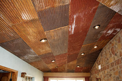 (30 sq.ft.) 5 pcs 3′ x 2′ RECLAIMED CORRUGATED BARN ROOFING TIN